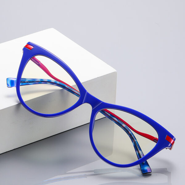 Tikool Tyche's Twist Glasses