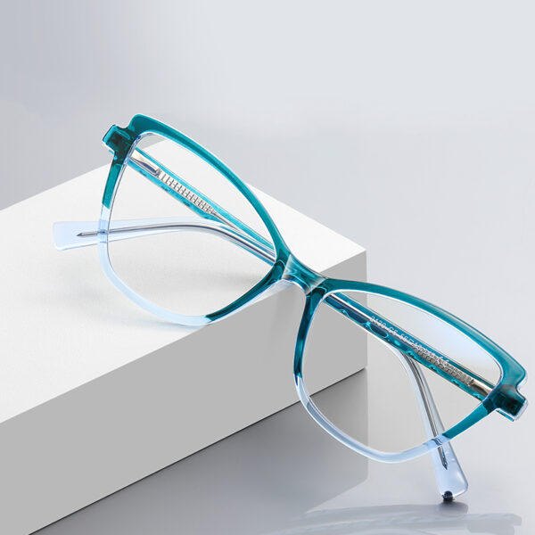 Tikool Hera's Wisdom Glasses