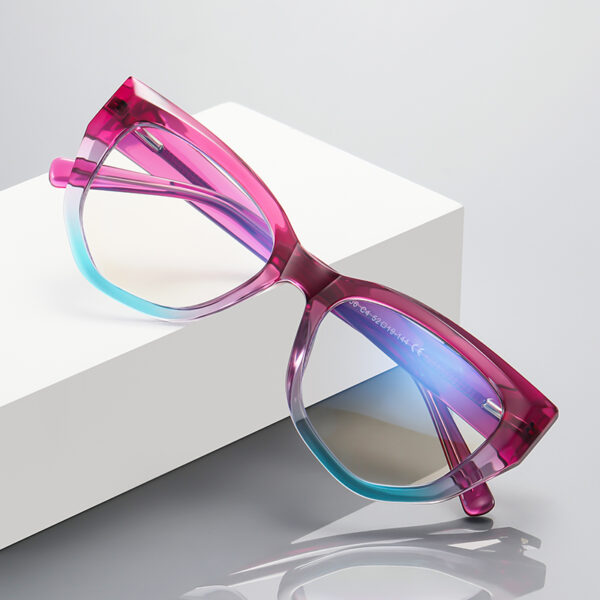 Tikool Leto's Calm Glasses