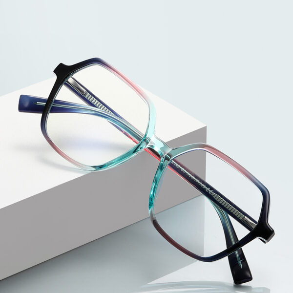 Tikool Hera's Crown Glasses